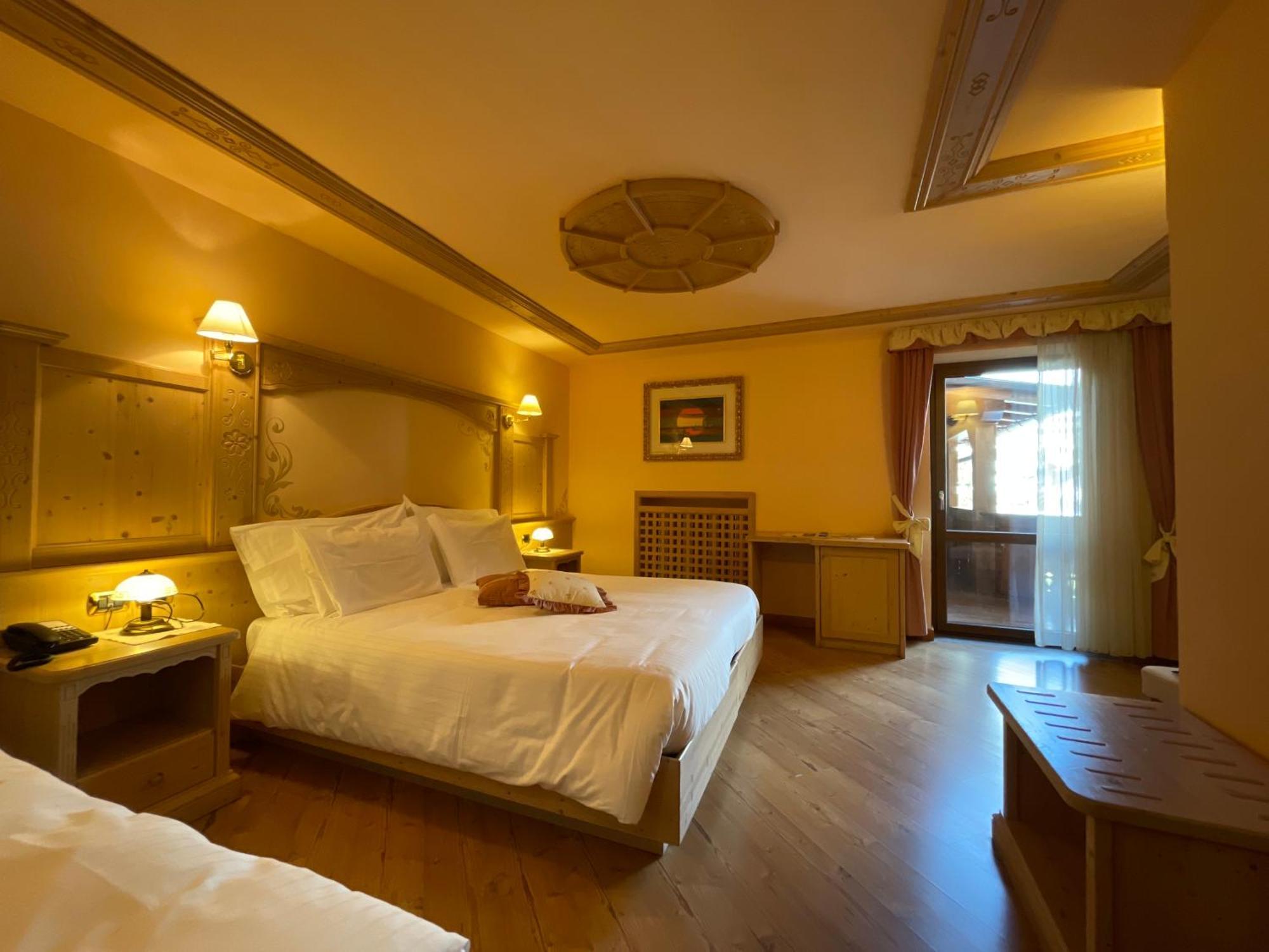 Hotel Cima Rosetta - BW Signature Collection サン・マルティーノ・ディ・カストロッツァ エクステリア 写真